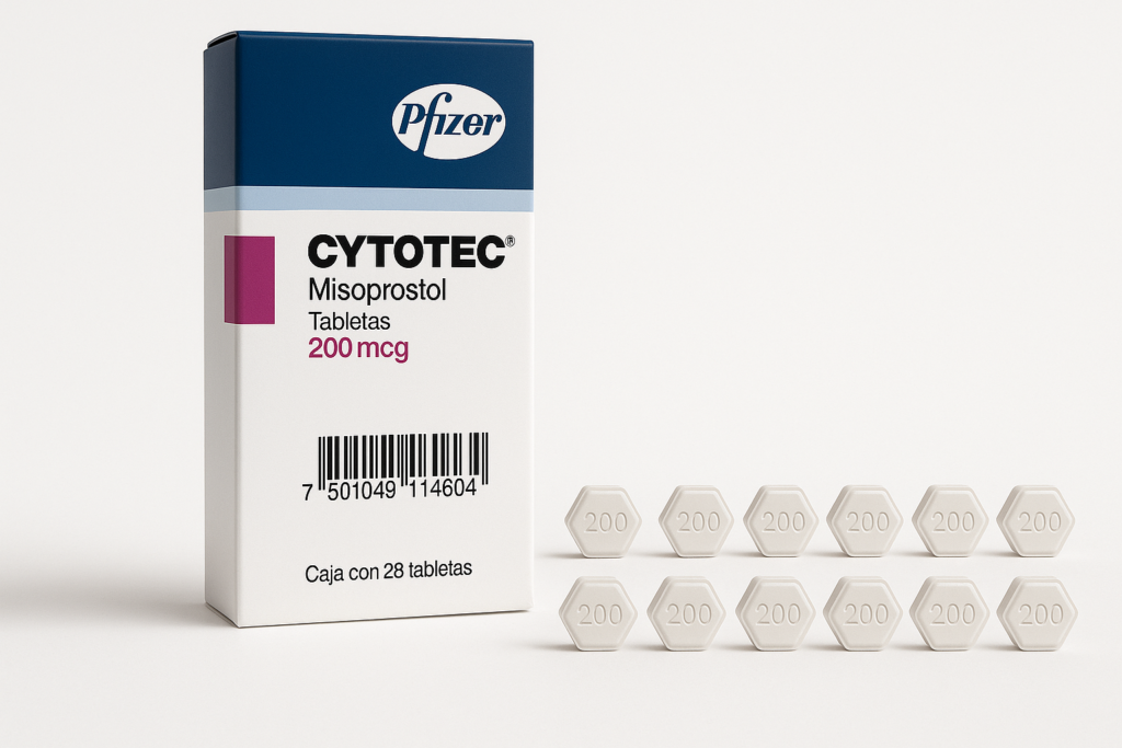 Caja de Cytotec de 200 mcg junto a 12 pastillas visibles, dosis recomendada para embarazos entre 9 y 12 semanas.